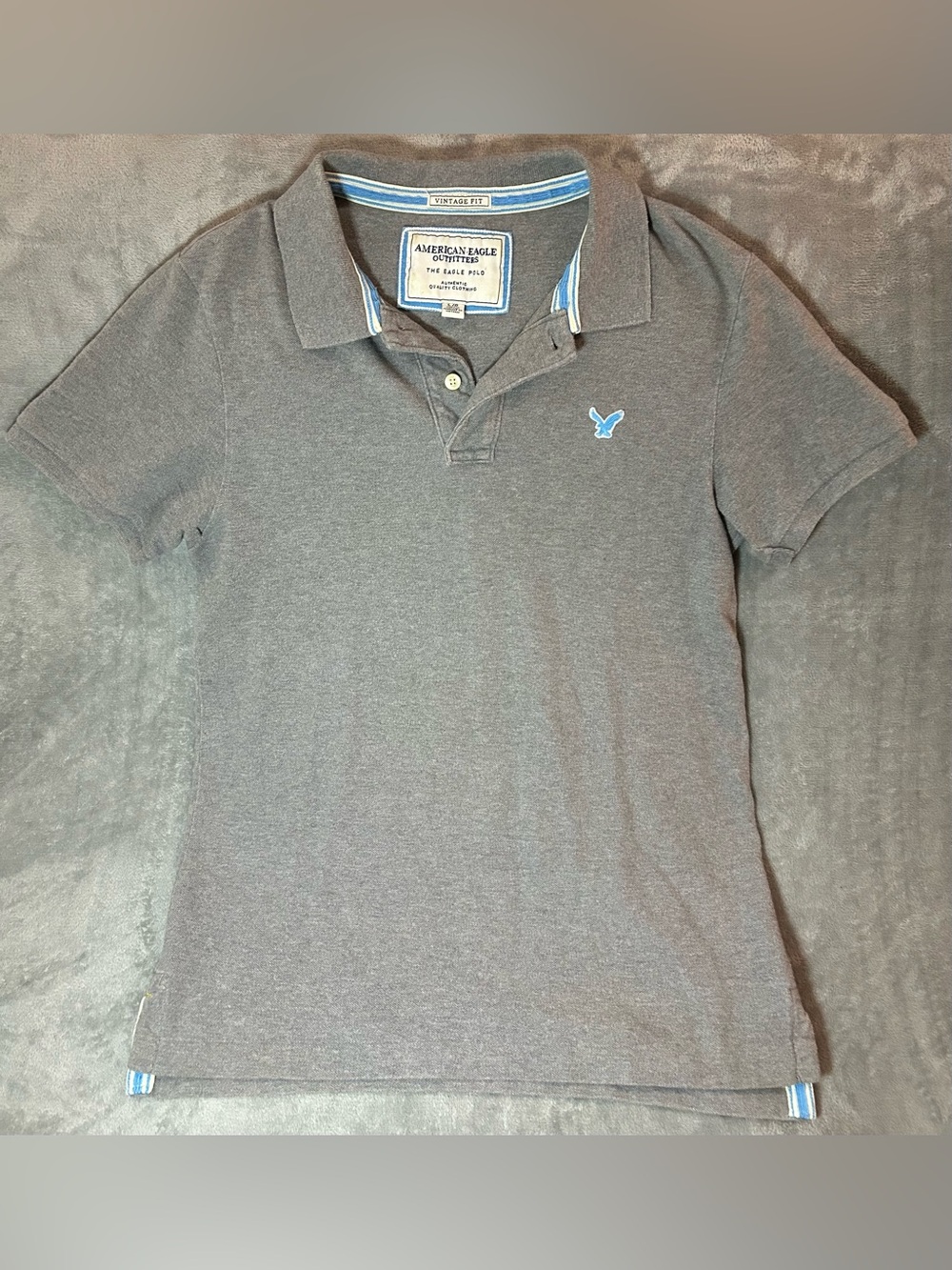 American Eagle Outfitters The Eagle Polo Vintage Fit Gray ShortSleeve Size Large